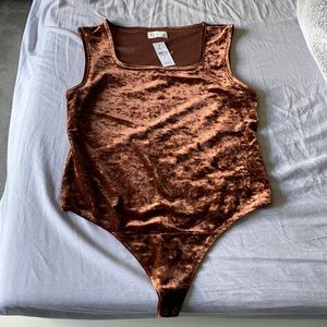 Lou & Grey Velvet Bodysuit